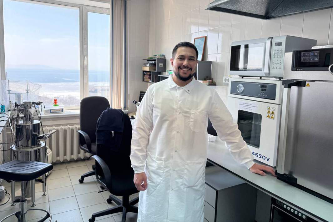 Константинэ Надараиа, старший научный сотрудник Института химии ДВО РАН