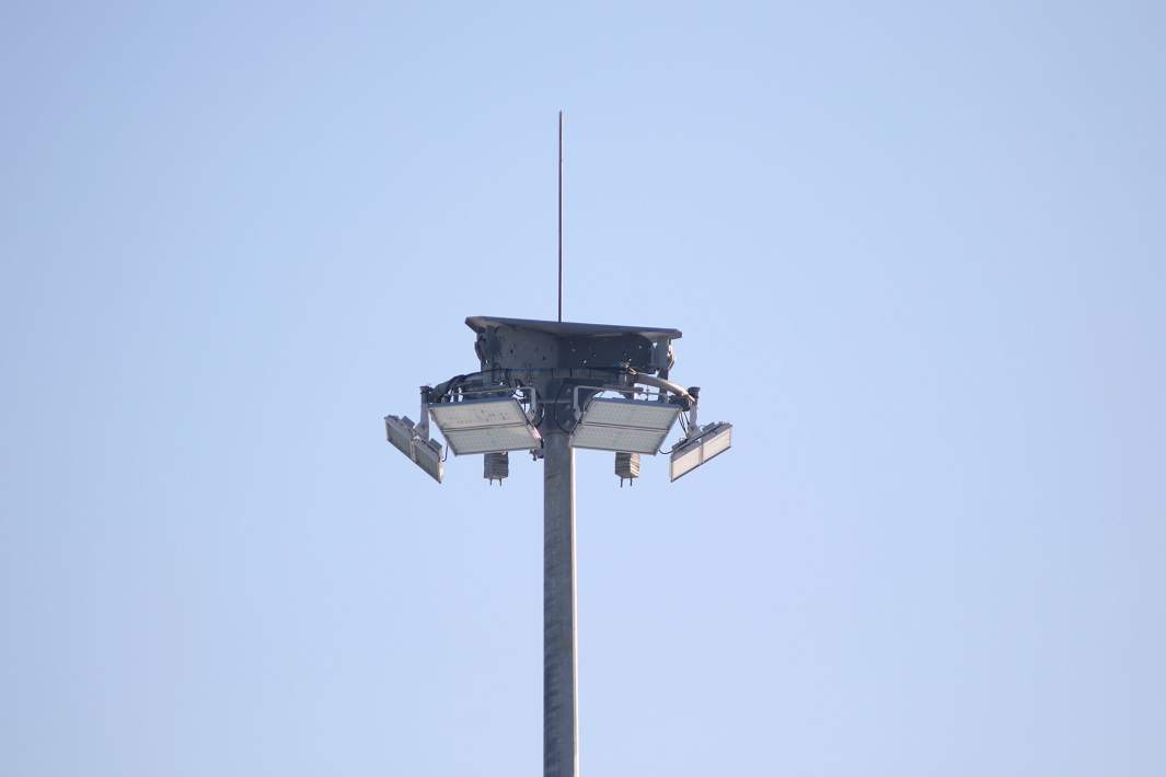 мачта освещения