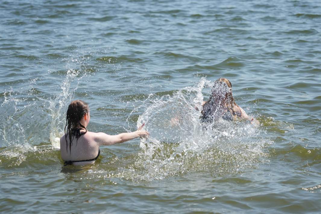 Вода