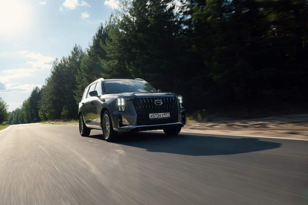 До 100 км\ч GAC GS8 Dragon HEV разгонятся за 6,9 с