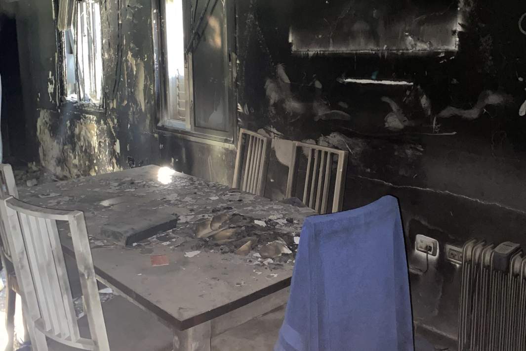 Разрушенный дом