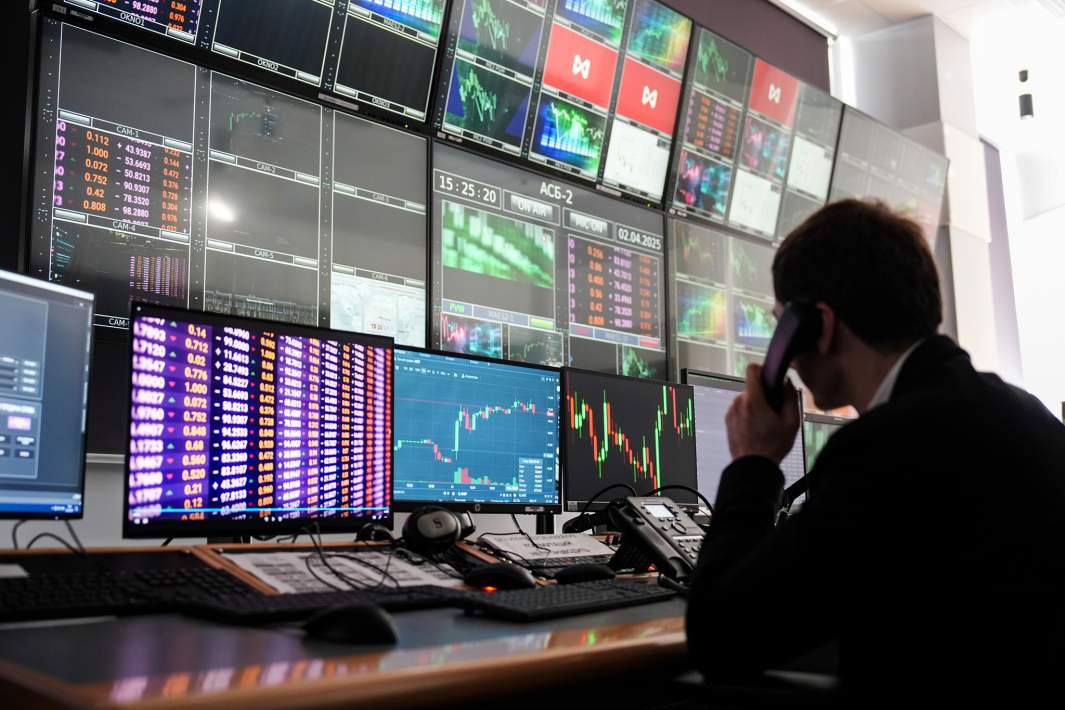 Сотрудник биржи 