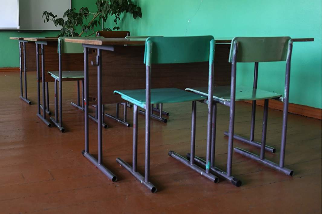 Школьная парта 