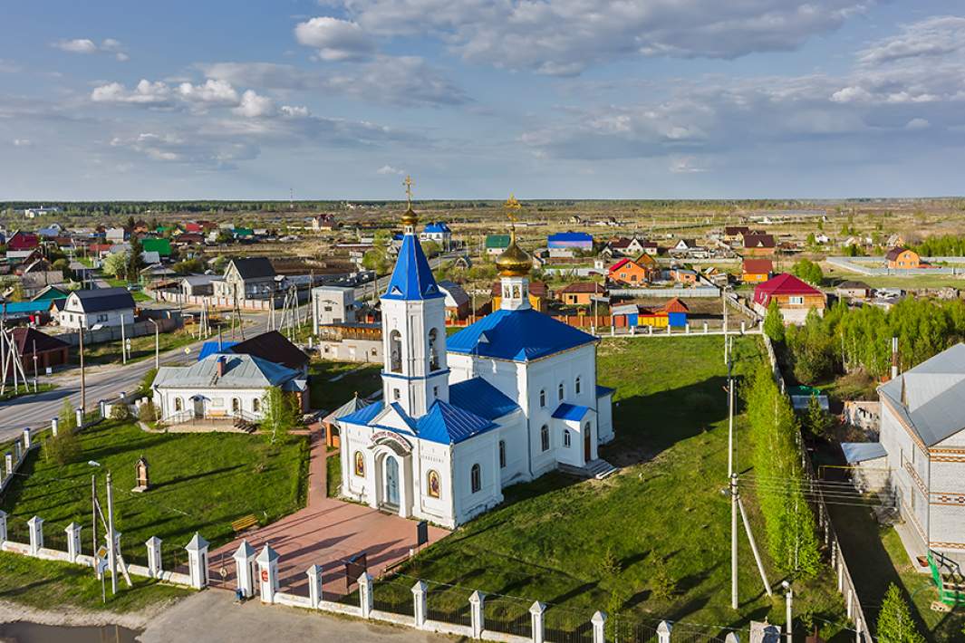 храм