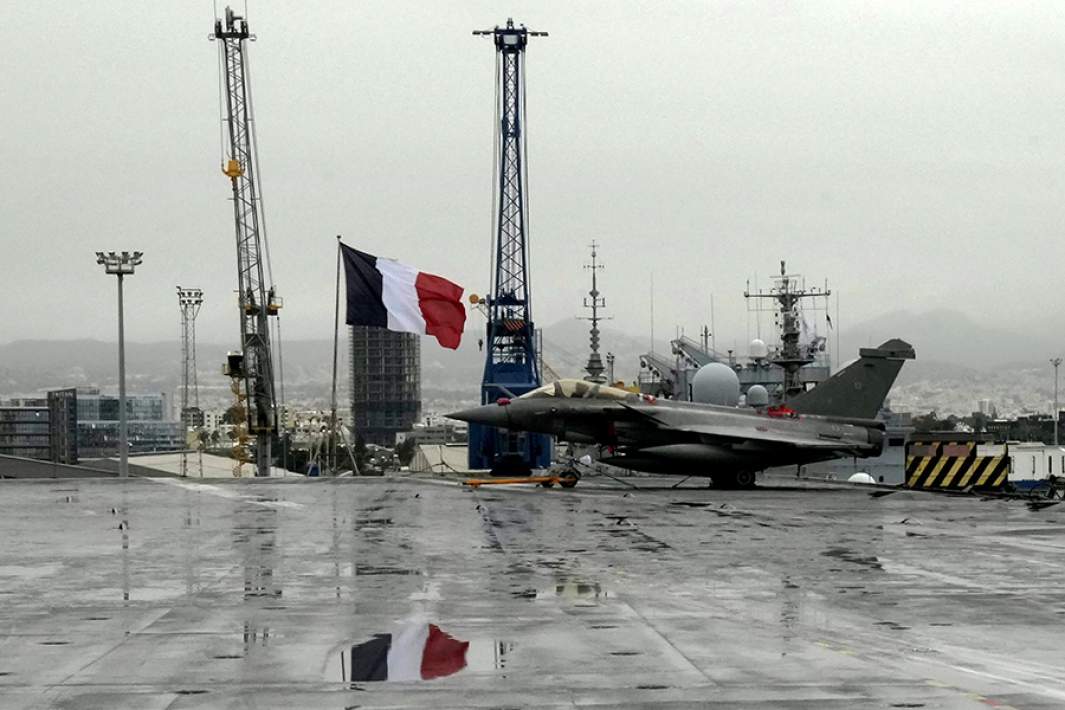 Французский истребитель-бомбардировщик наземного базирования Rafale