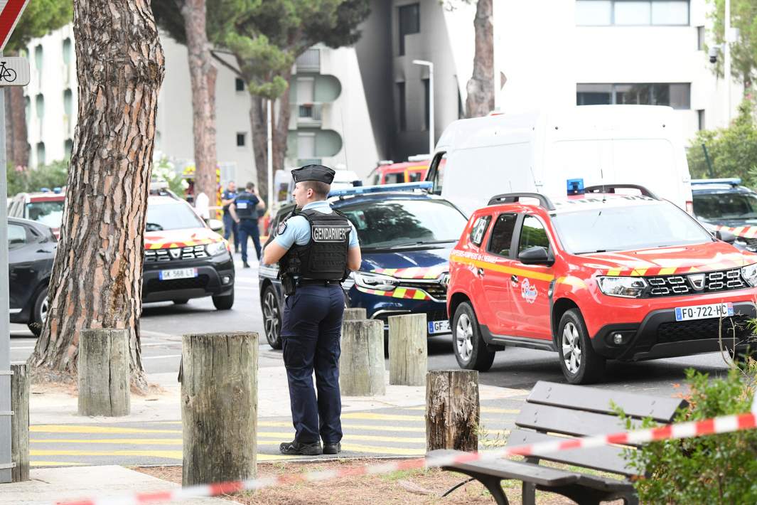 Полиция начала расследование по факту взрыва возле синагоги на юге Франции