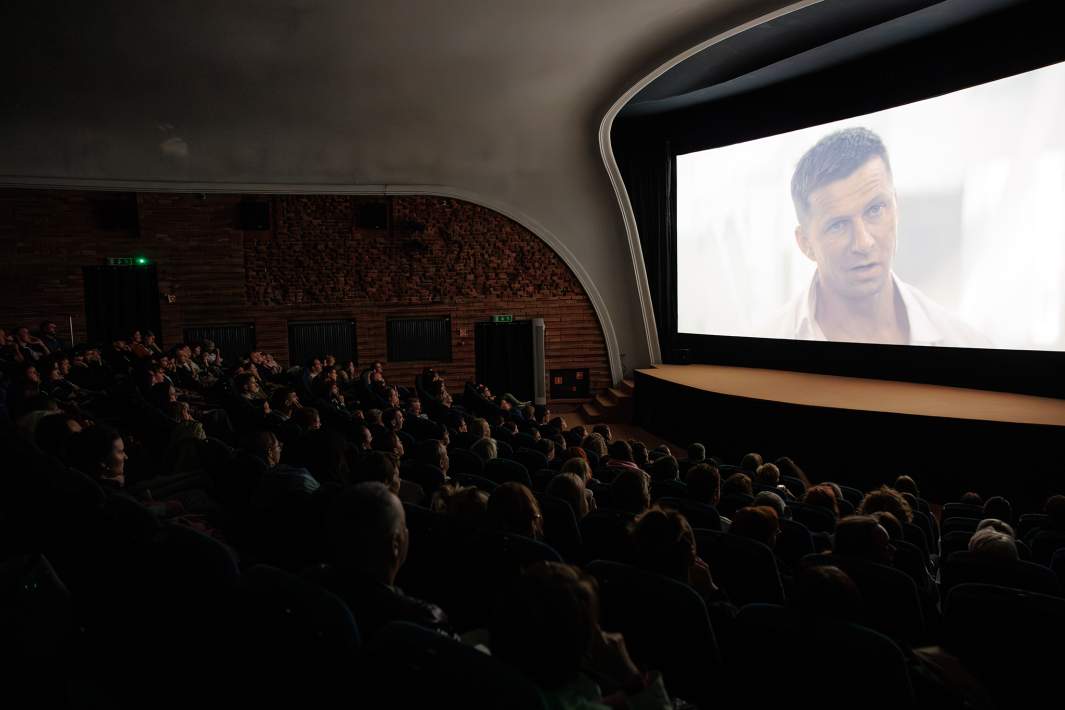 просмотр кино