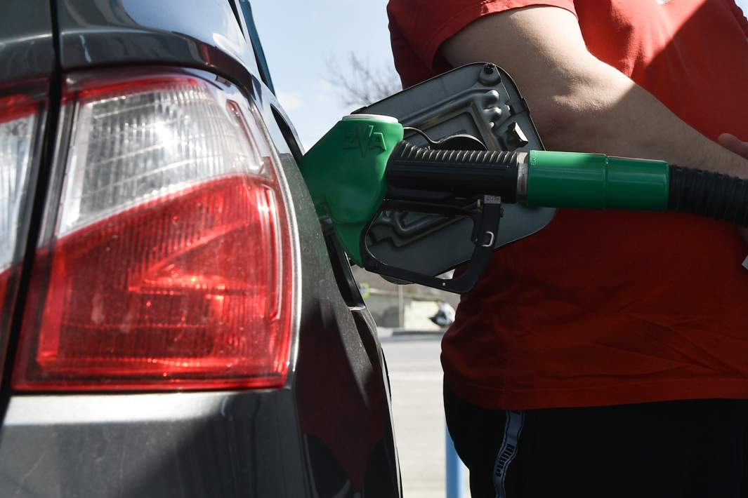 Заправка автомобиля 