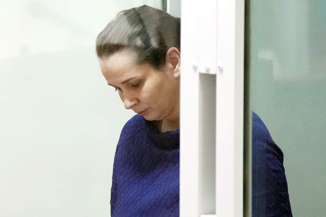 Врач Элина Сушкевич, обвиняемая в убийстве младенца в роддоме Калининграда, в Московском областном суде