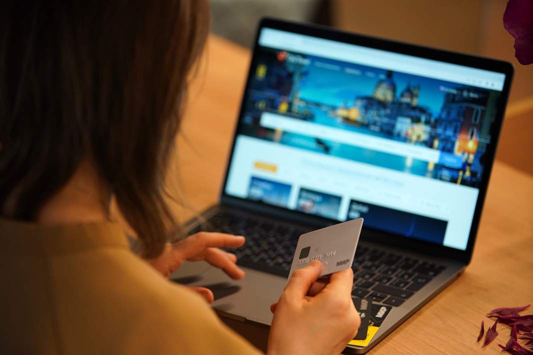 Онлайн бронирование