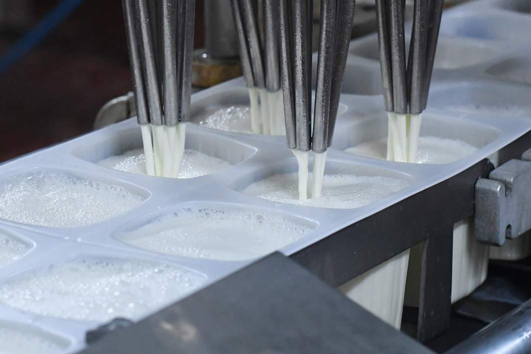 Разлив молока 