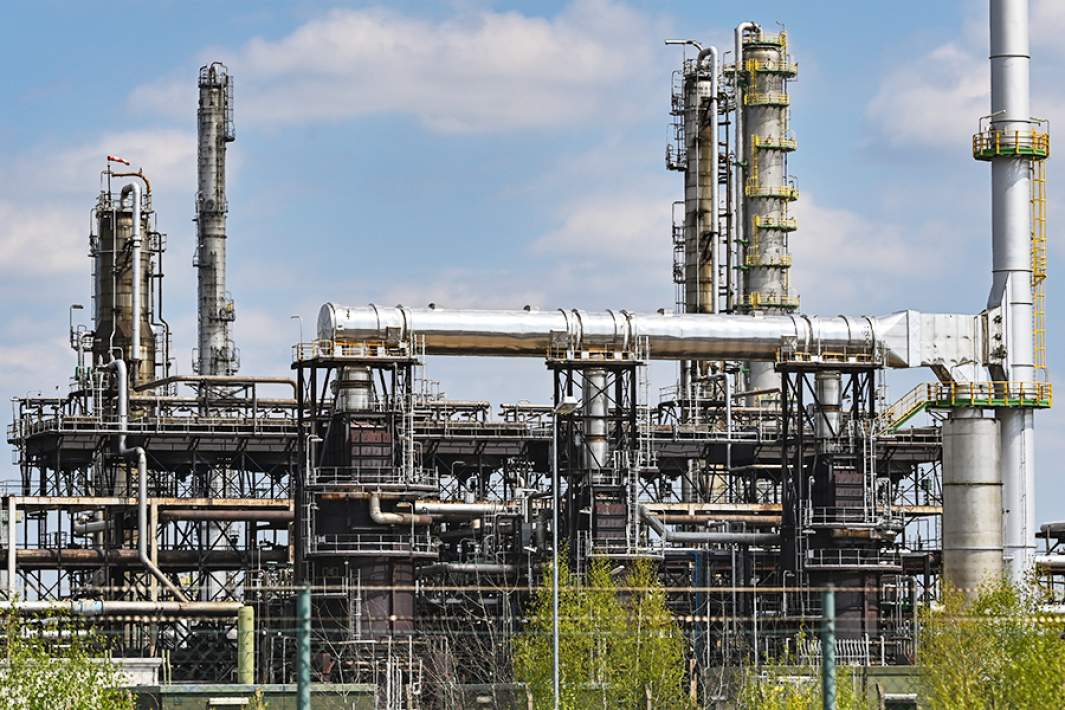 нефтепровод