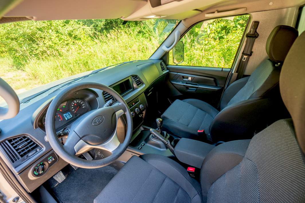 Салон грузового «Профи» практически идентичен интерьеру «Патриота»