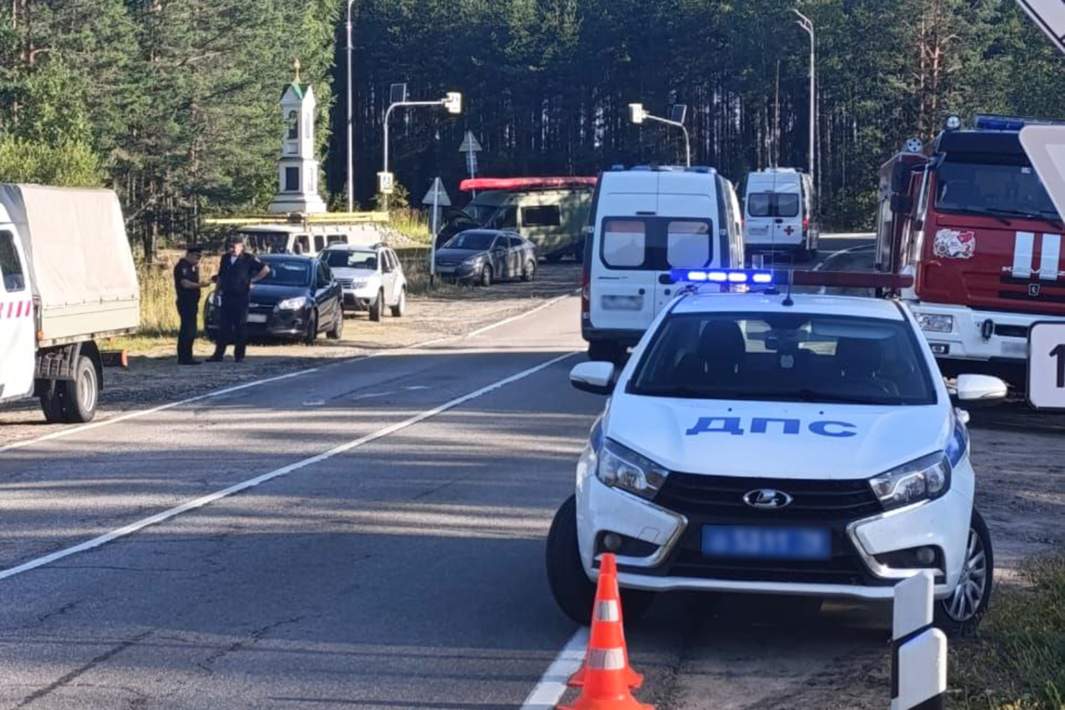 ДТП автобуса с поездом