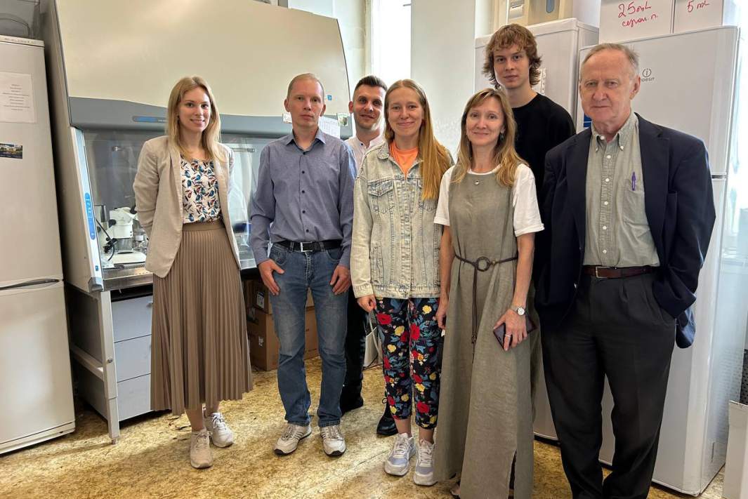 исследовательский коллектив