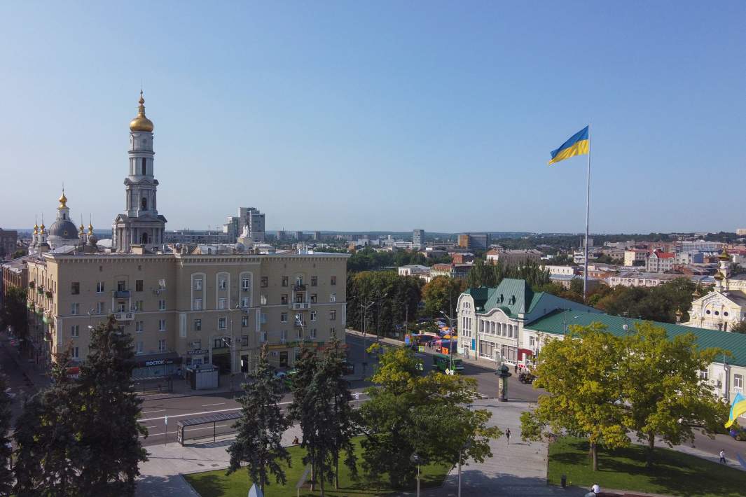украина