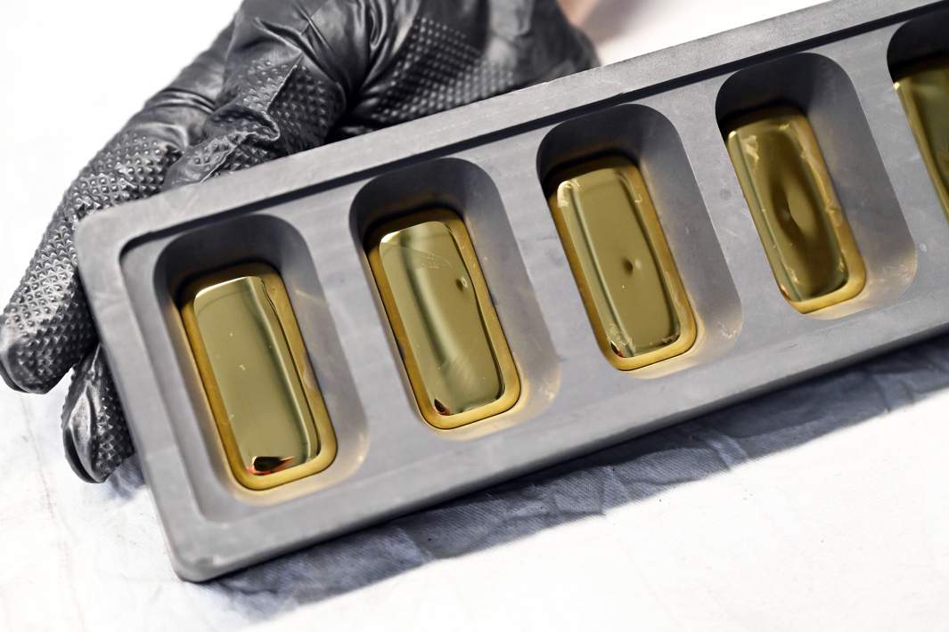 Отливка слитков 