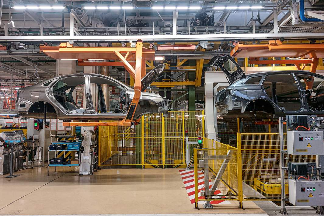 Автомобильный завод