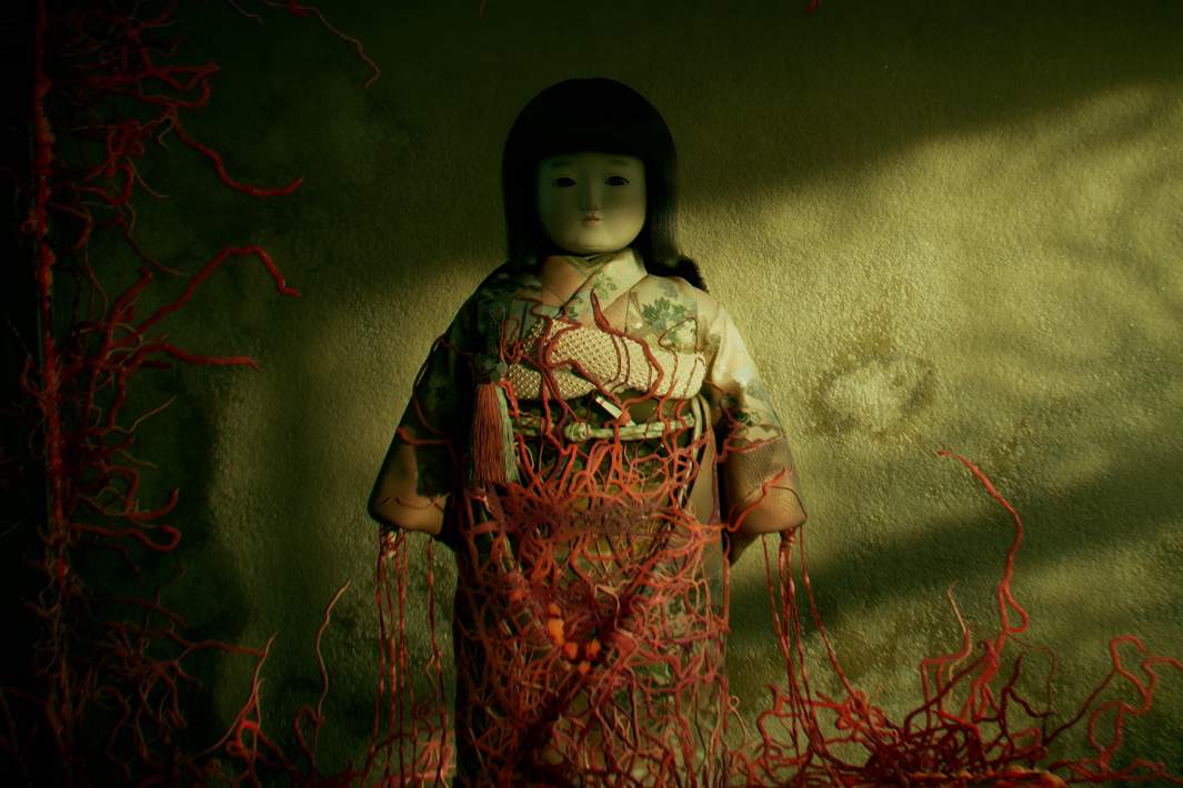 Скриншот из игры Silent Hill: f