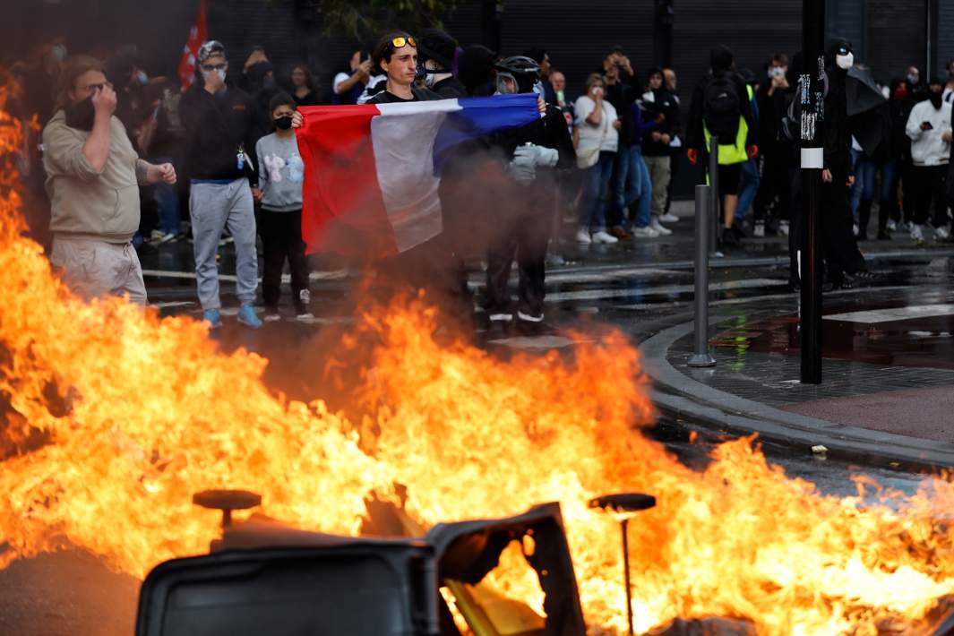 Протесты Франция