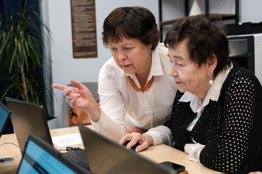 Пенсионеры