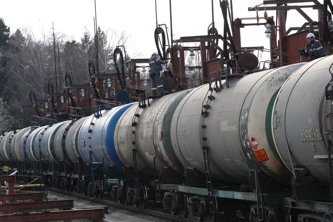 Транспортировка нефти 