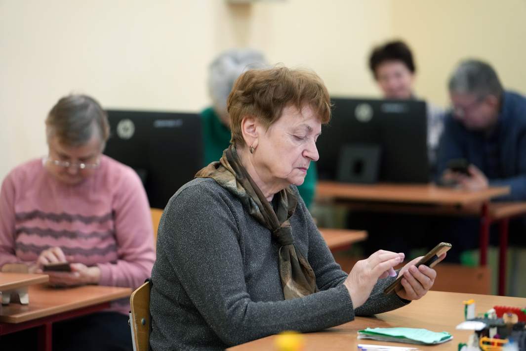 Пенсионеры