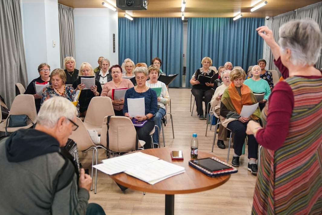 Пенсионеры