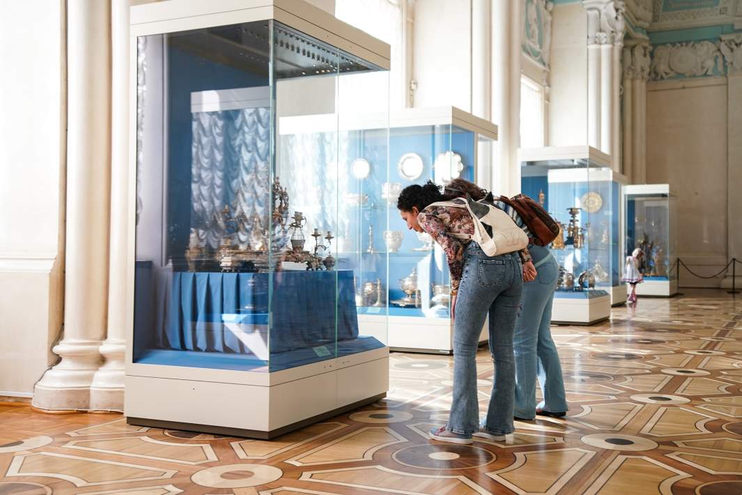 Посетители в Эрмитаже