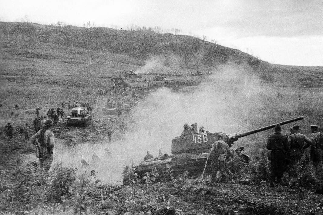 Маньчжурская наступательная операция