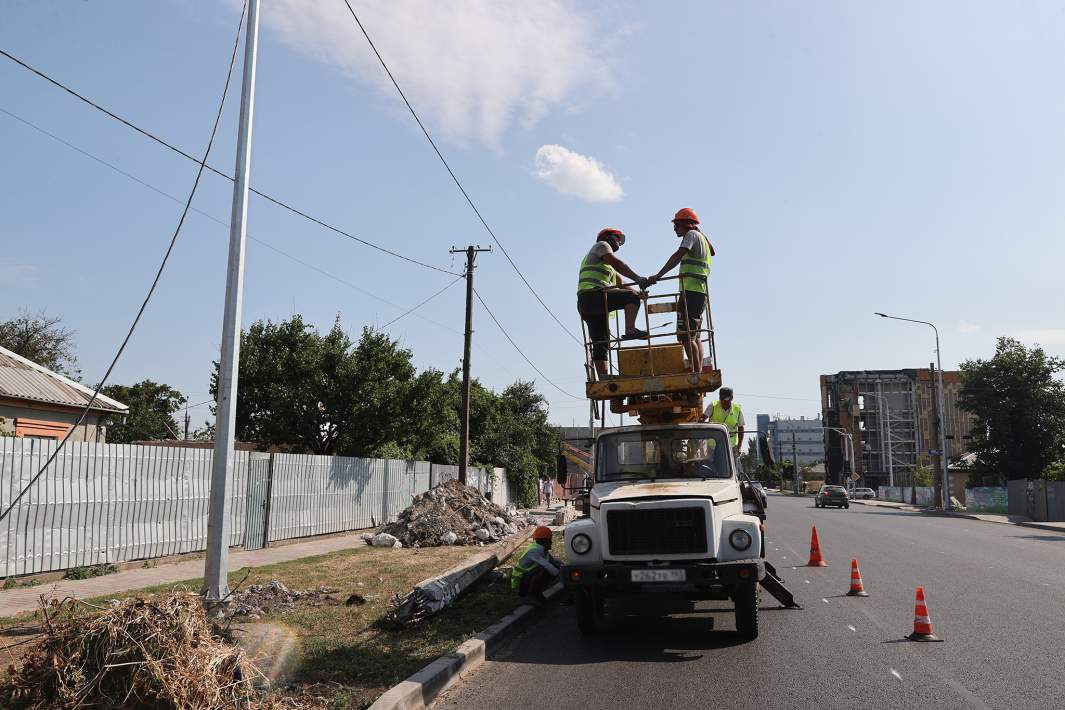 работники Мариуполь 