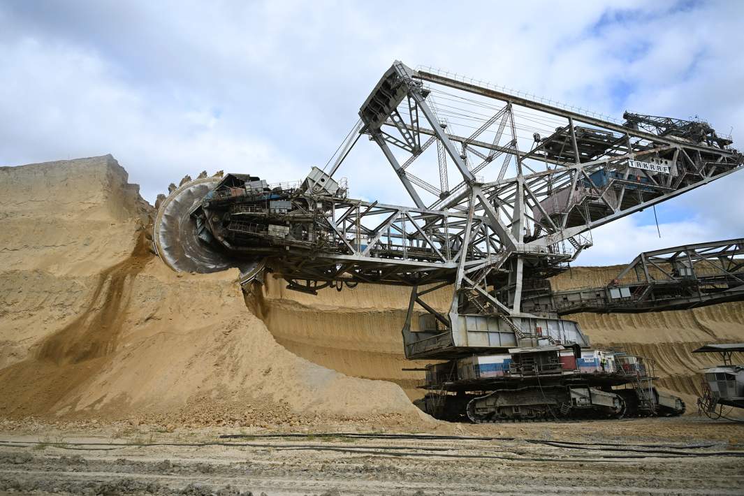 Добыча угля