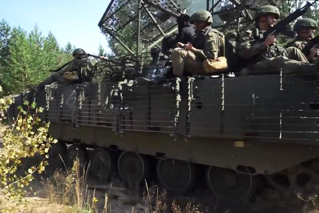 Военнослужащие во время совместных военных учений России и Белоруссии «Запад-2025»