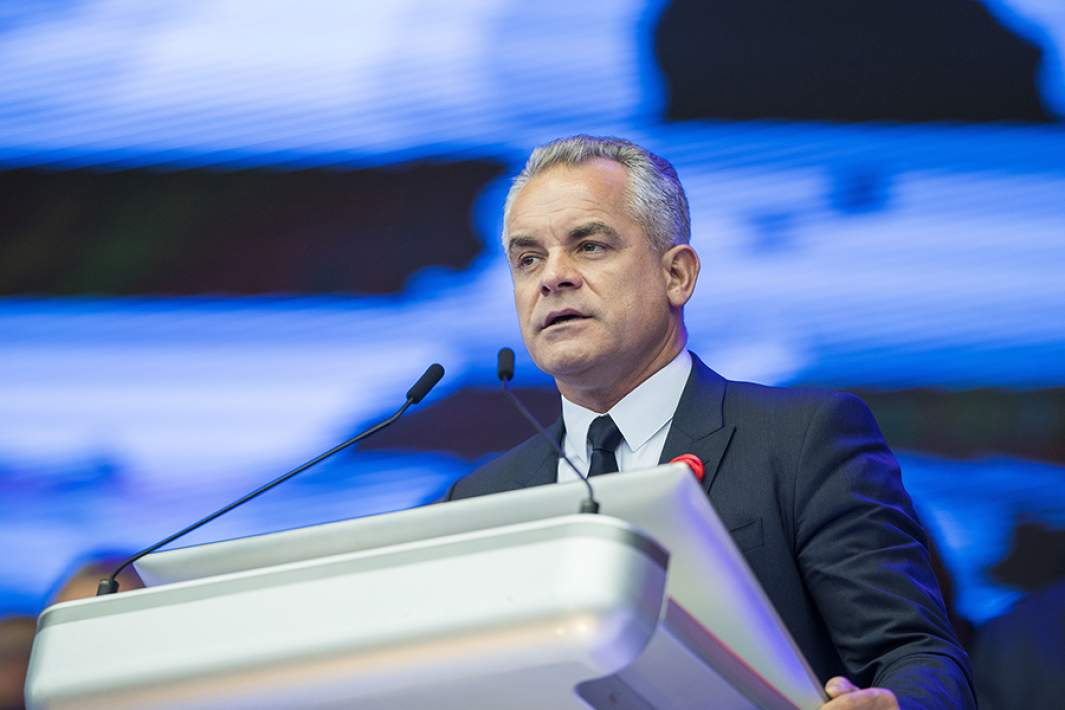 Владимир Плахотнюк