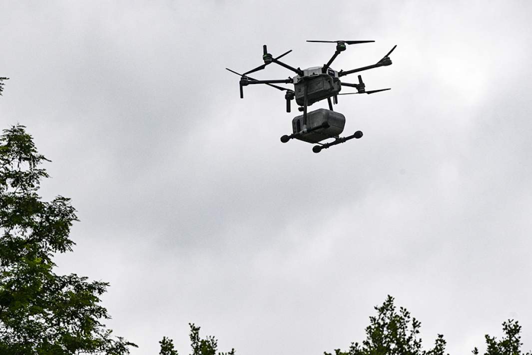 Грузовой дрон 