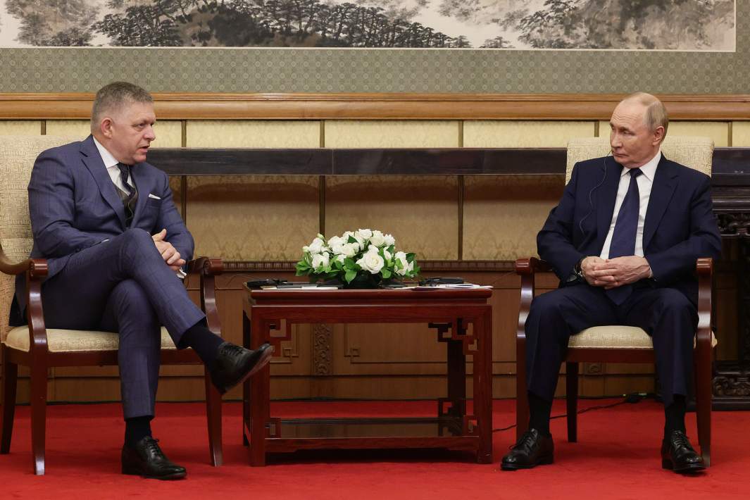 Президент РФ Владимир Путин и премьер-министр Словакии Роберт Фицо