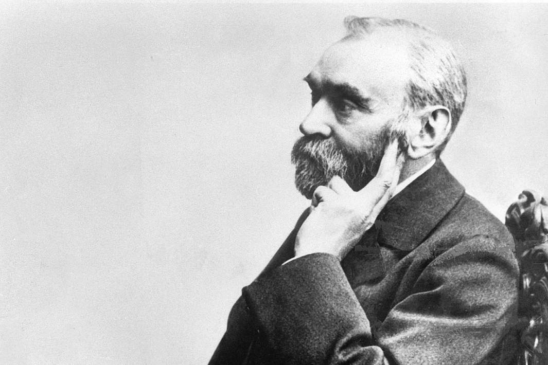 Альфред Нобель 