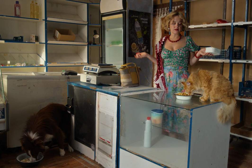 Девушка с животными