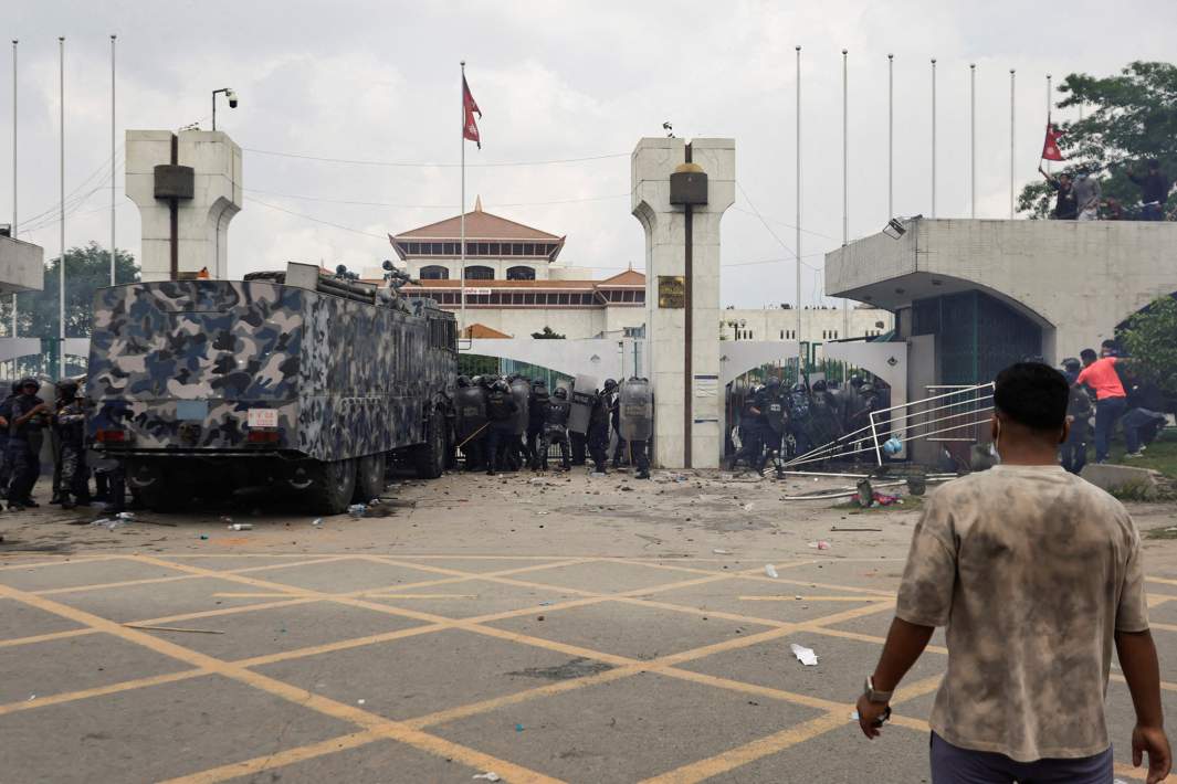 Протесты в Непале