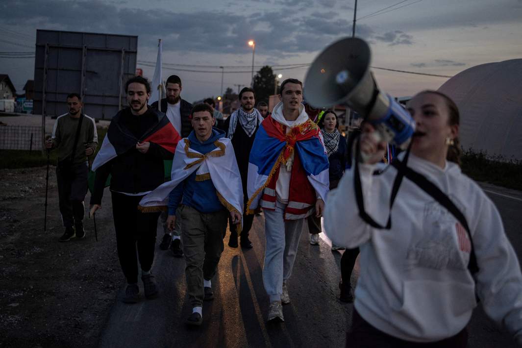 протесты в сербии