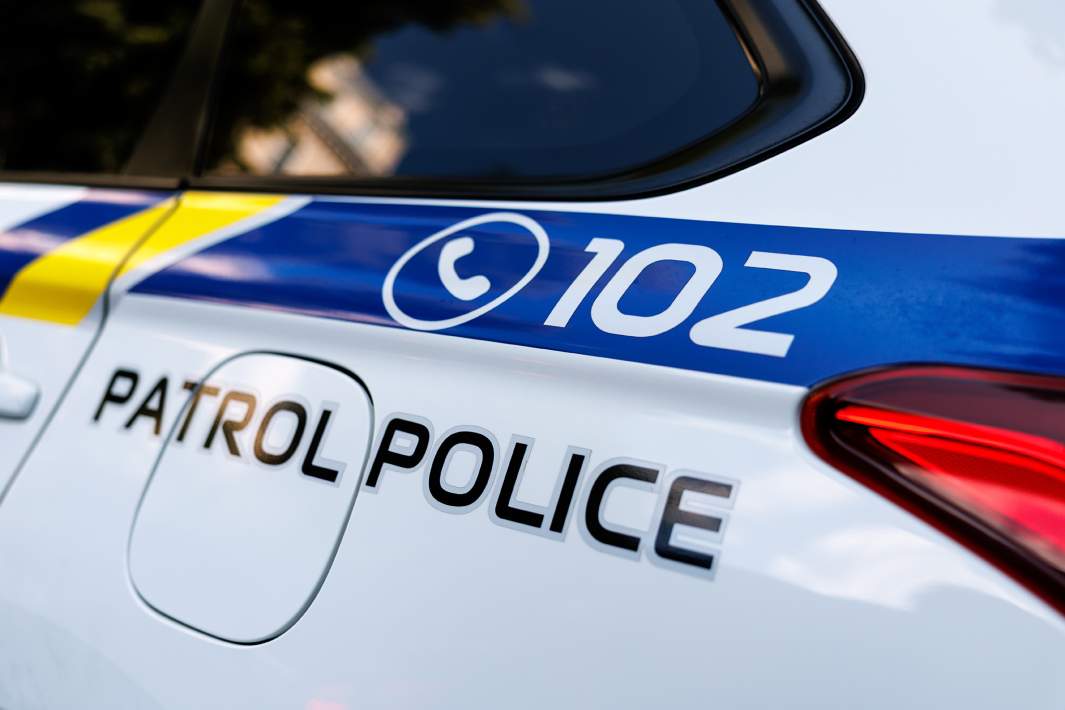 полицейская машина на Украине