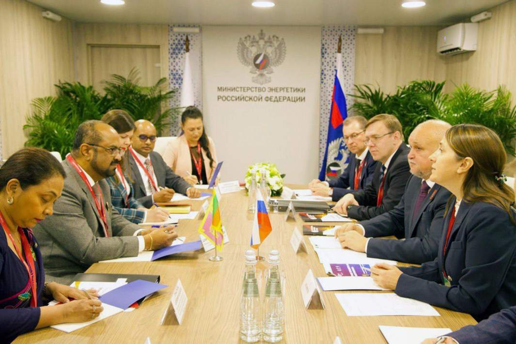 Сергей Цивилев и Министр энергетики Шри-Ланки Кумара Джаякоди