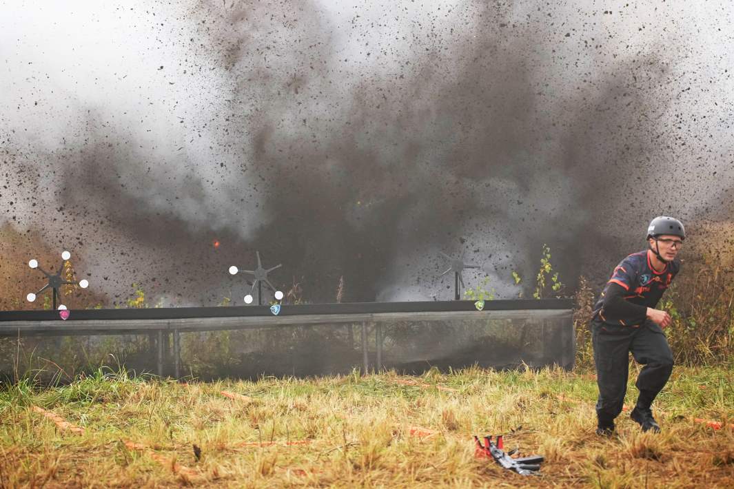 Участник съемок проекта РЕН ТВ «Победители» в парке «Патриот»