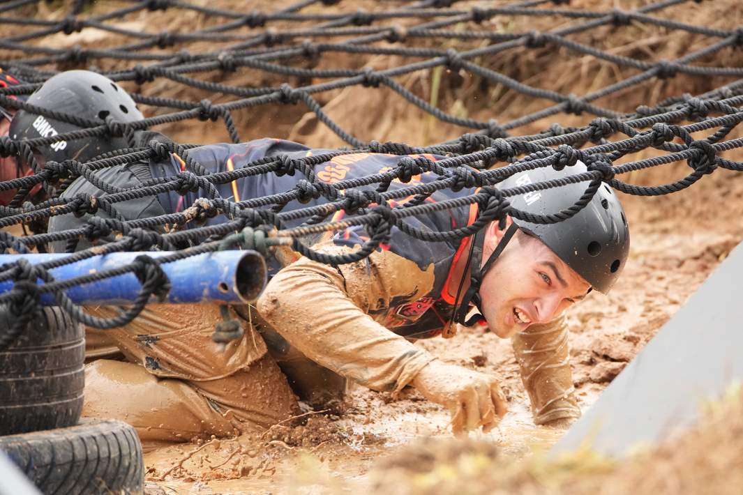 Участник съемок проекта РЕН ТВ «Победители» в парке «Патриот»