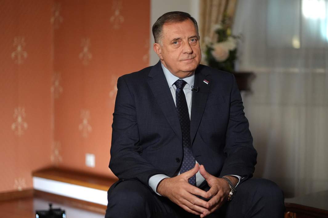 Милорад Додик