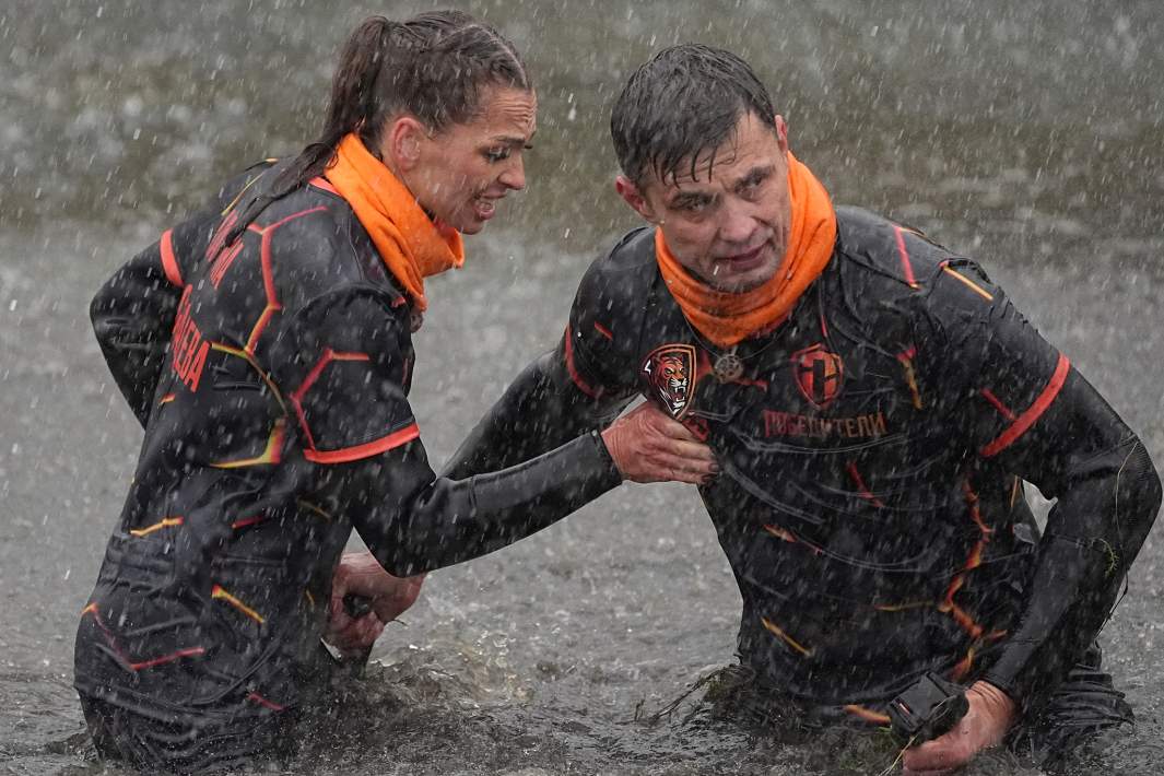 Участники во время съемок проекта РЕН ТВ «Победители» в парке «Патриот»