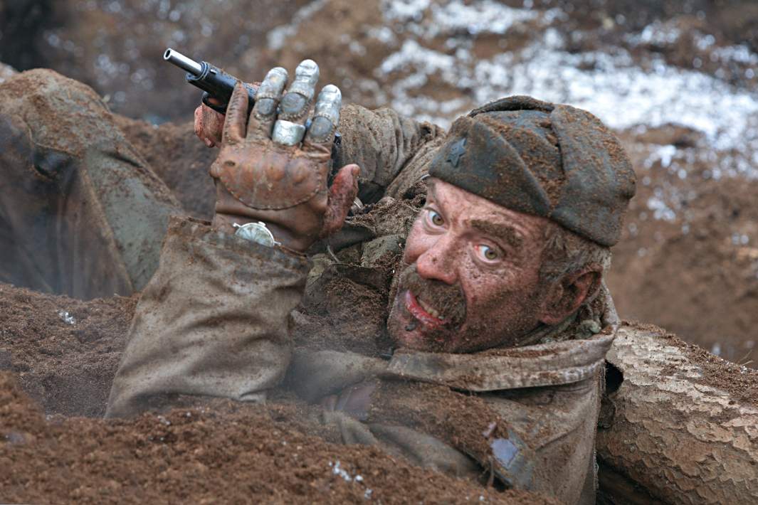 Никита Михалков в роли Котова на съемочной площадке фильма «Утомленные солнцем – 2»