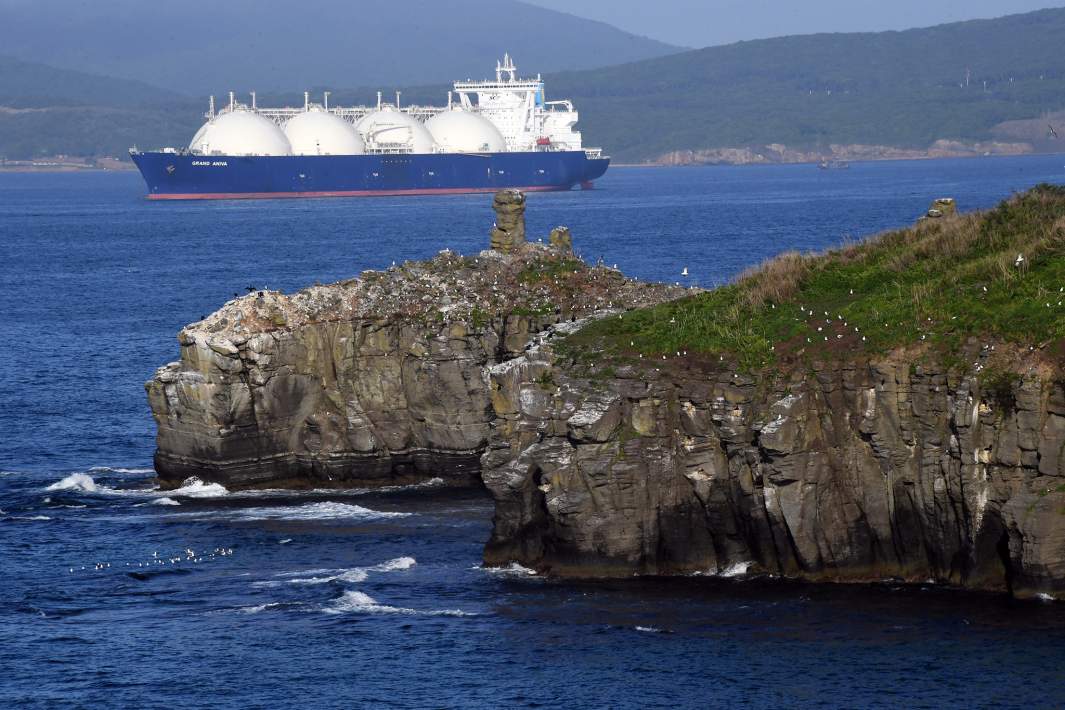 Танкер-газовоз 