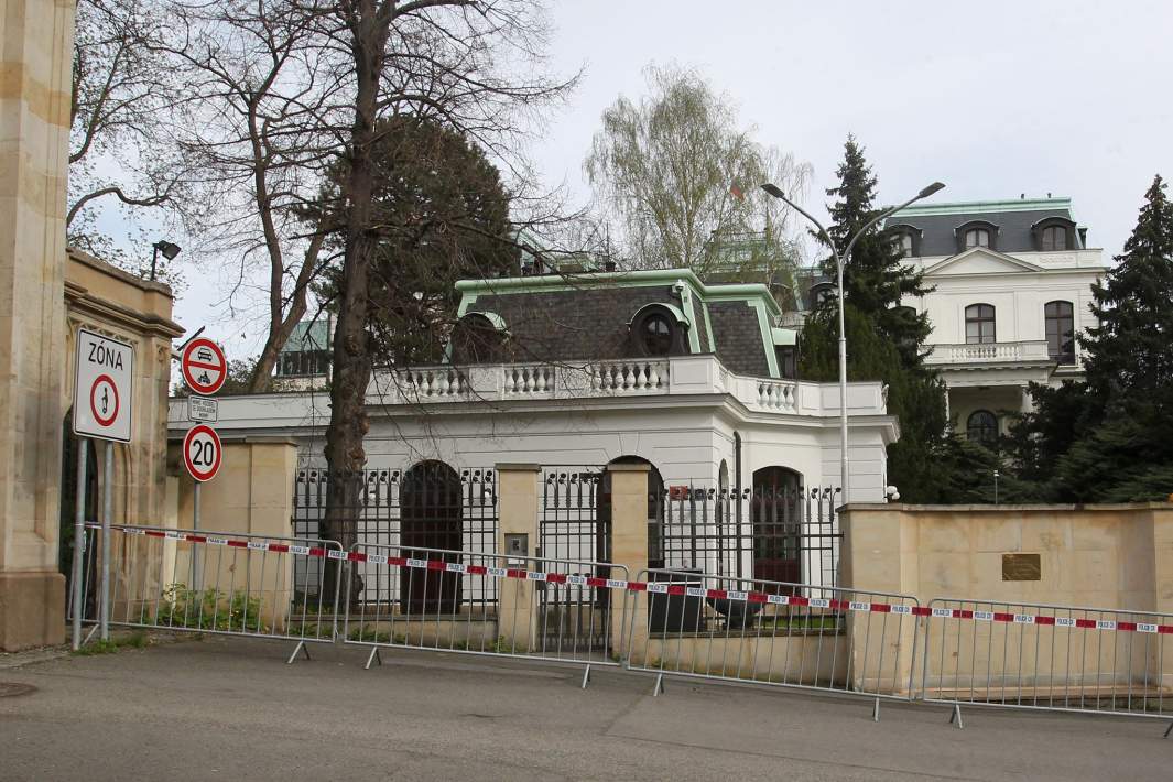 Посольство РФ в Праге