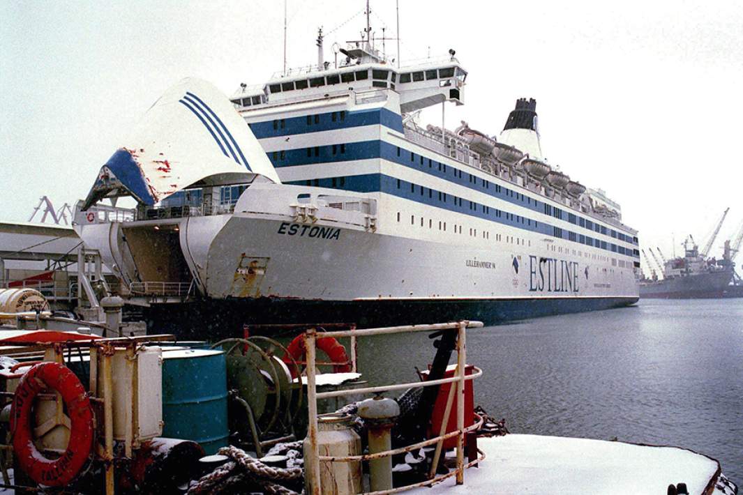 Паром «Эстония» в порту Таллина незадолго до катастрофы